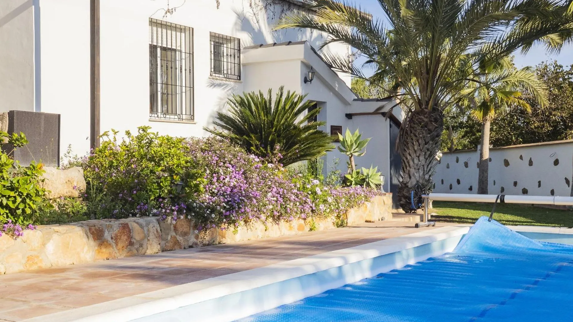 Cubo'S Villa Bellavista La Jona & Heated Pool Alhaurin de la Torre 0*,  Spain